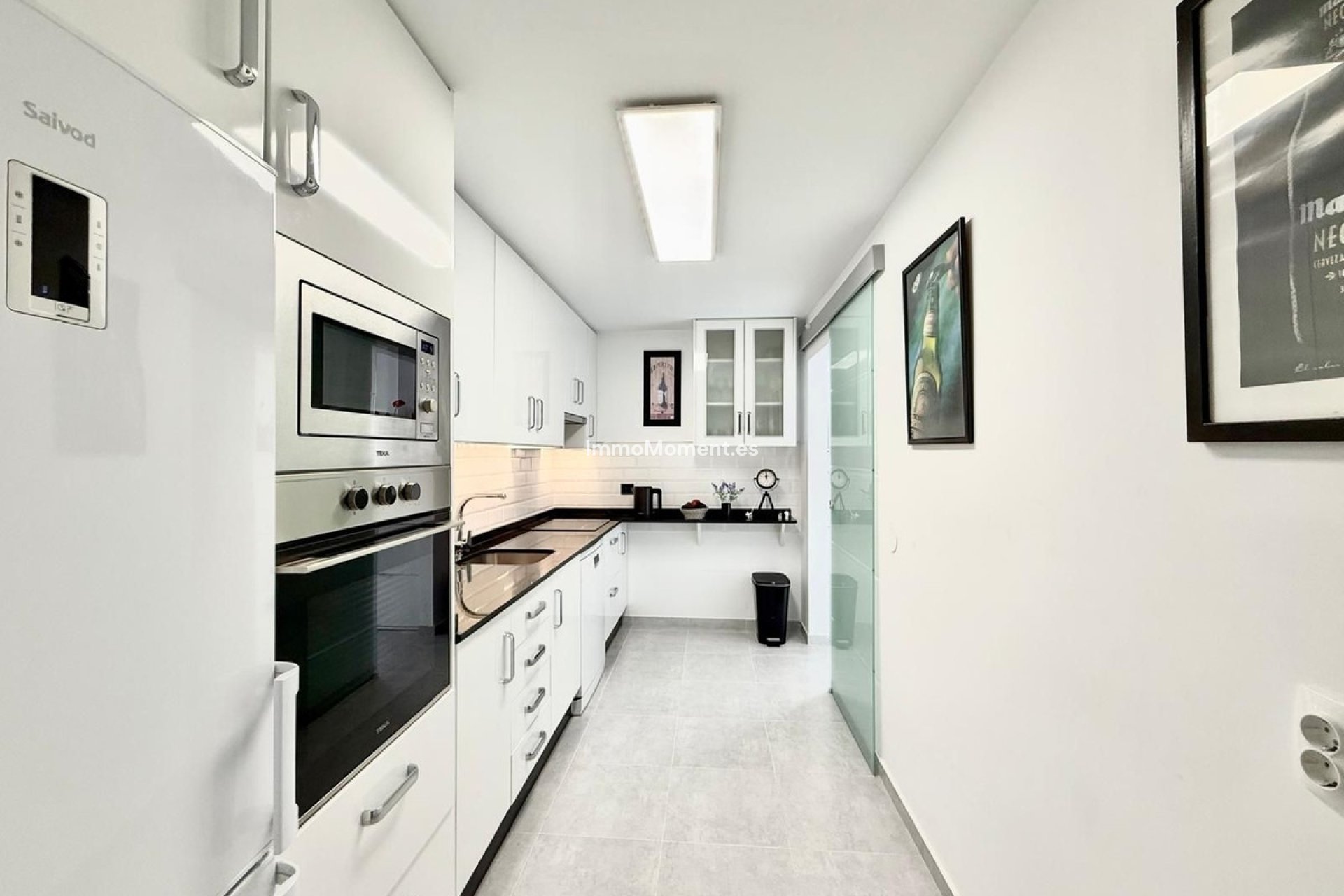 Resale - Apartment - Fuengirola - Fuengirola Centro