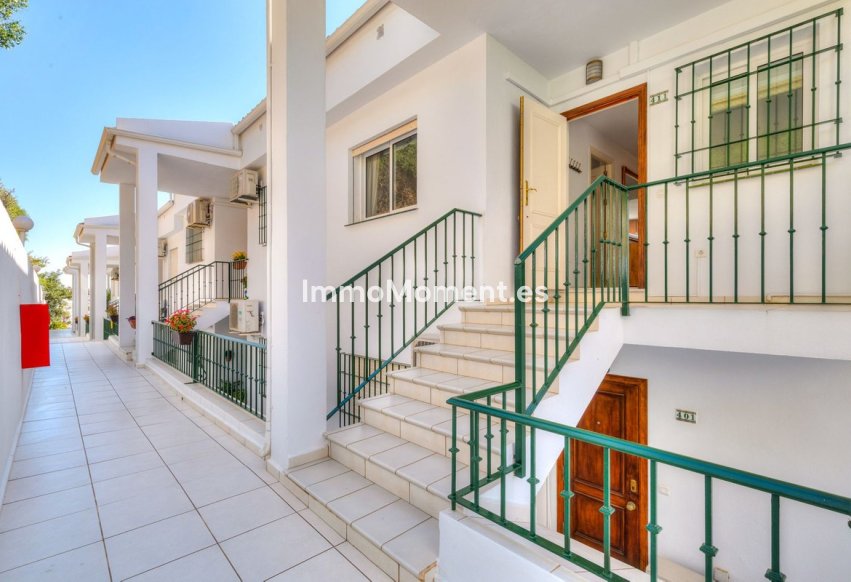 Resale - Apartment - Fuengirola - Fuengirola Centro