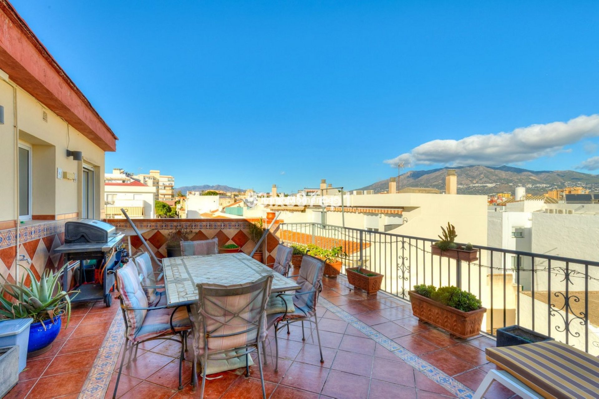Resale - Apartment - Fuengirola - Fuengirola Centro