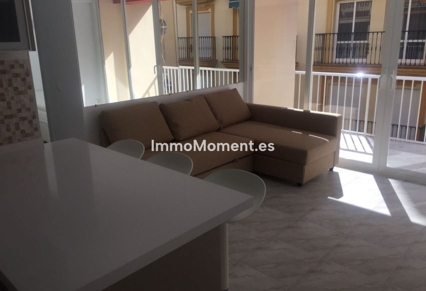 Resale - Apartment - Fuengirola - Fuengirola Centro