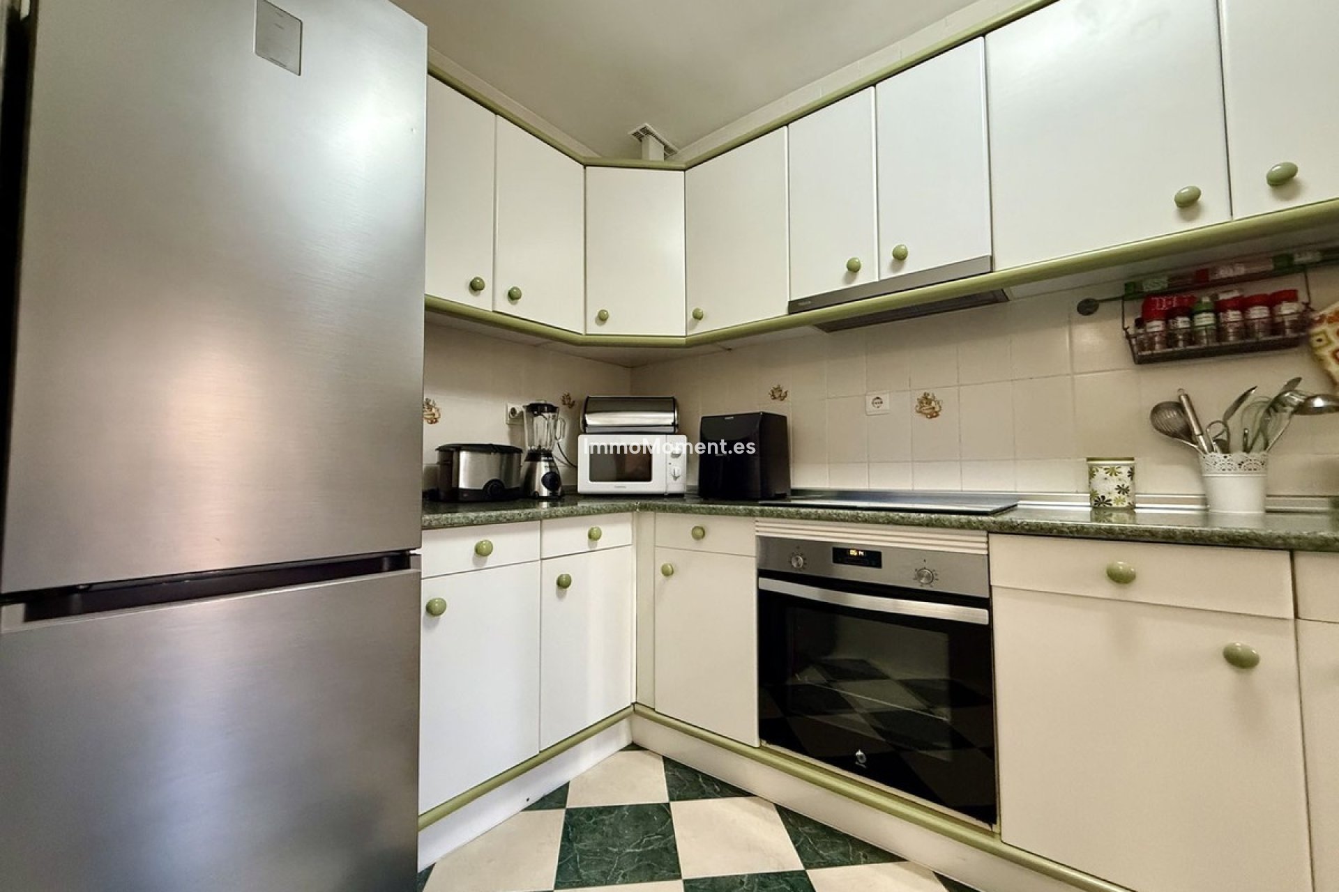 Resale - Apartment - Fuengirola - Fuengirola Centro