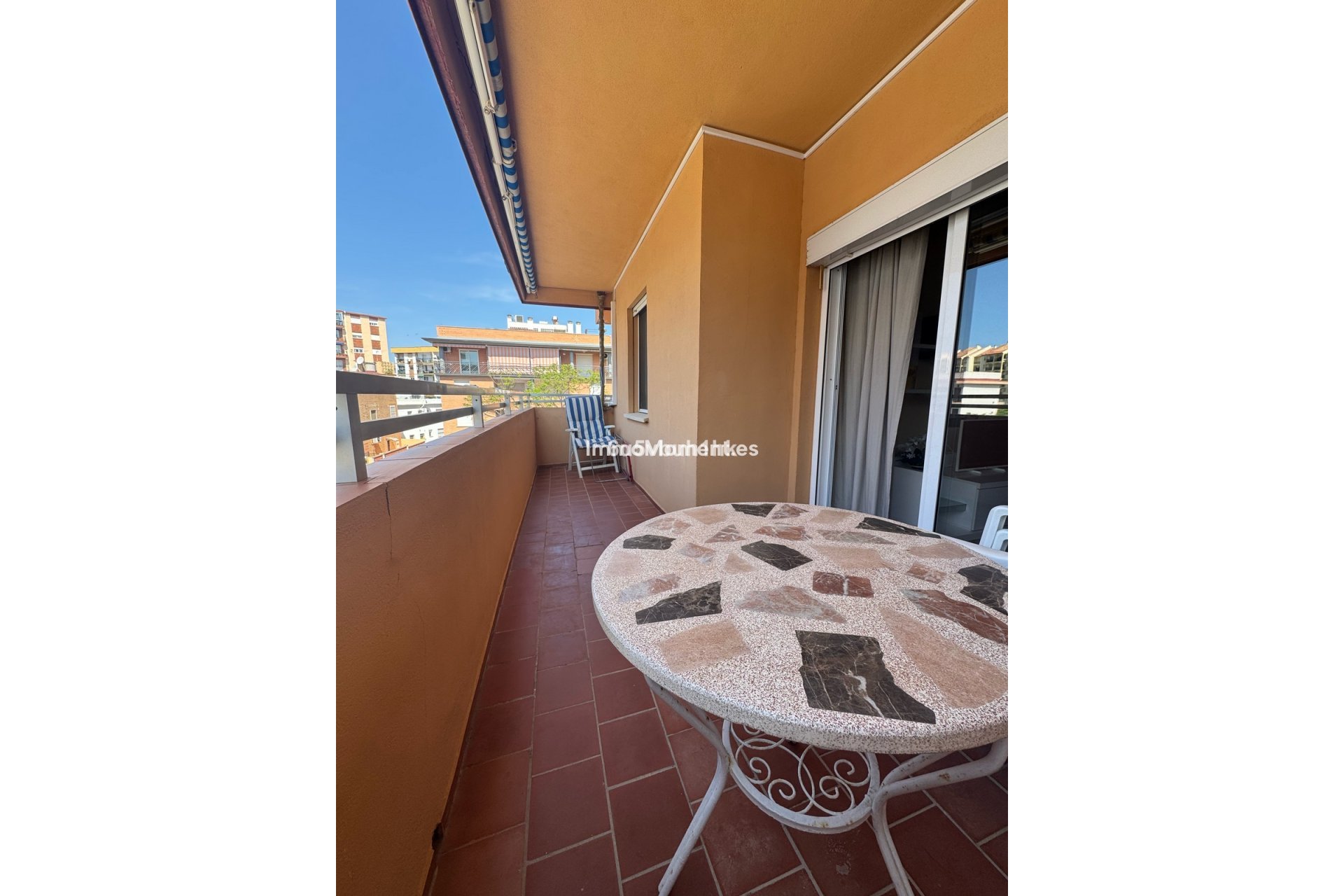 Resale - Apartment - Fuengirola - Fuengirola Centro