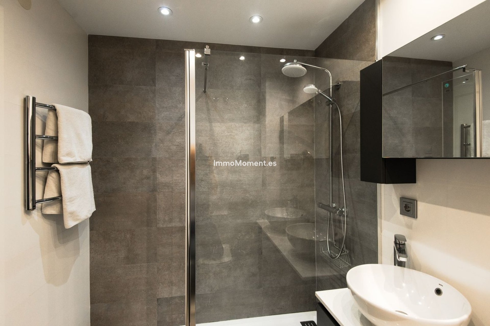 Resale - Apartment - Fuengirola - Fuengirola Centro