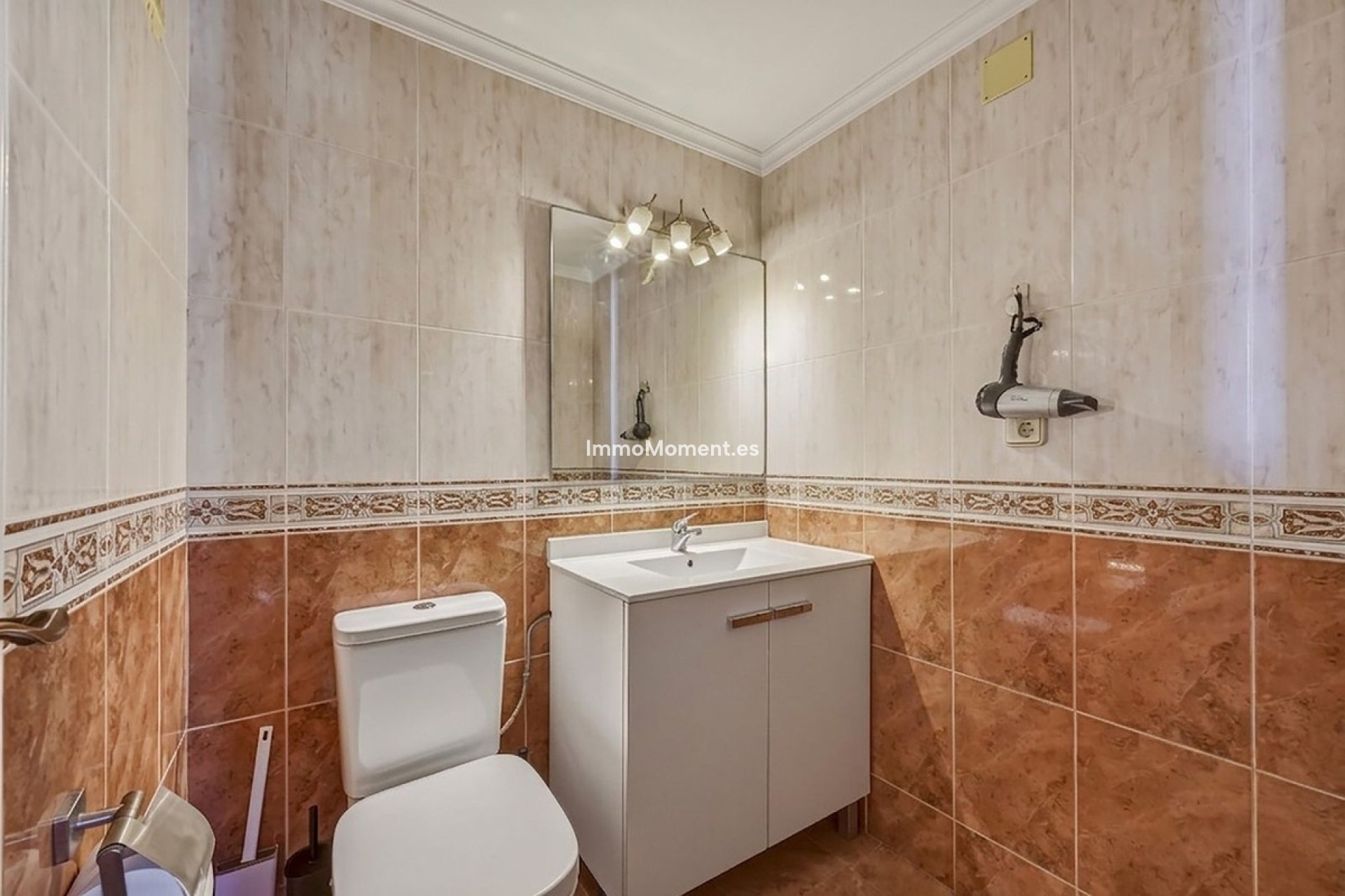 Resale - Apartment - Fuengirola - Fuengirola Centro