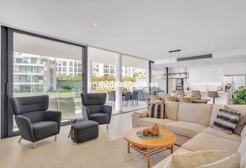 Resale - Apartment - Fuengirola - Fuengirola Centro