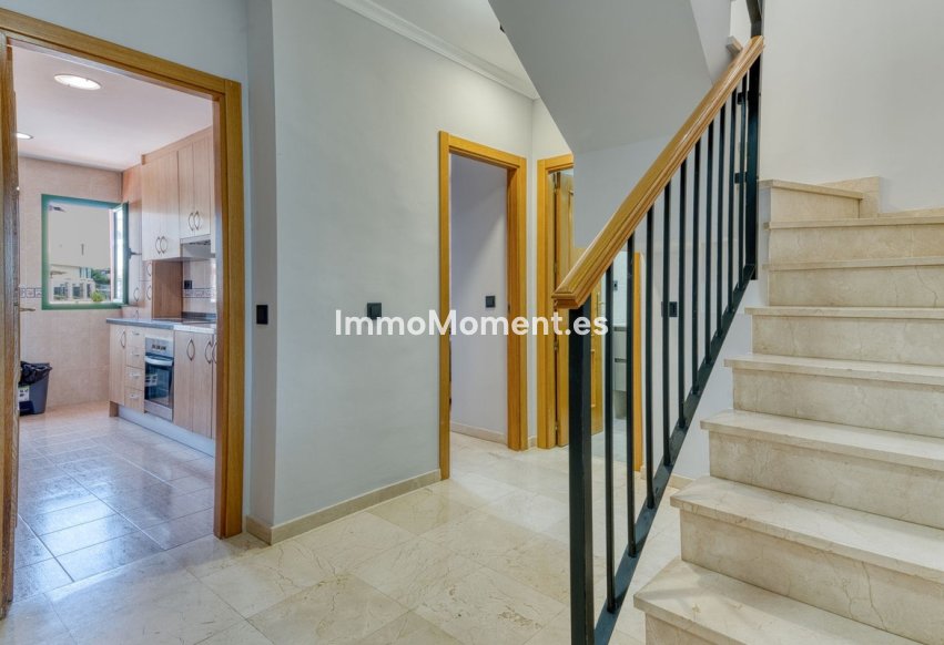 Resale - Apartment - Fuengirola - Fuengirola Centro