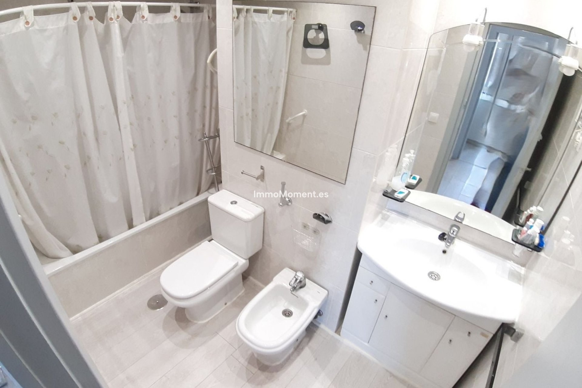 Resale - Apartment - Fuengirola - Fuengirola Centro