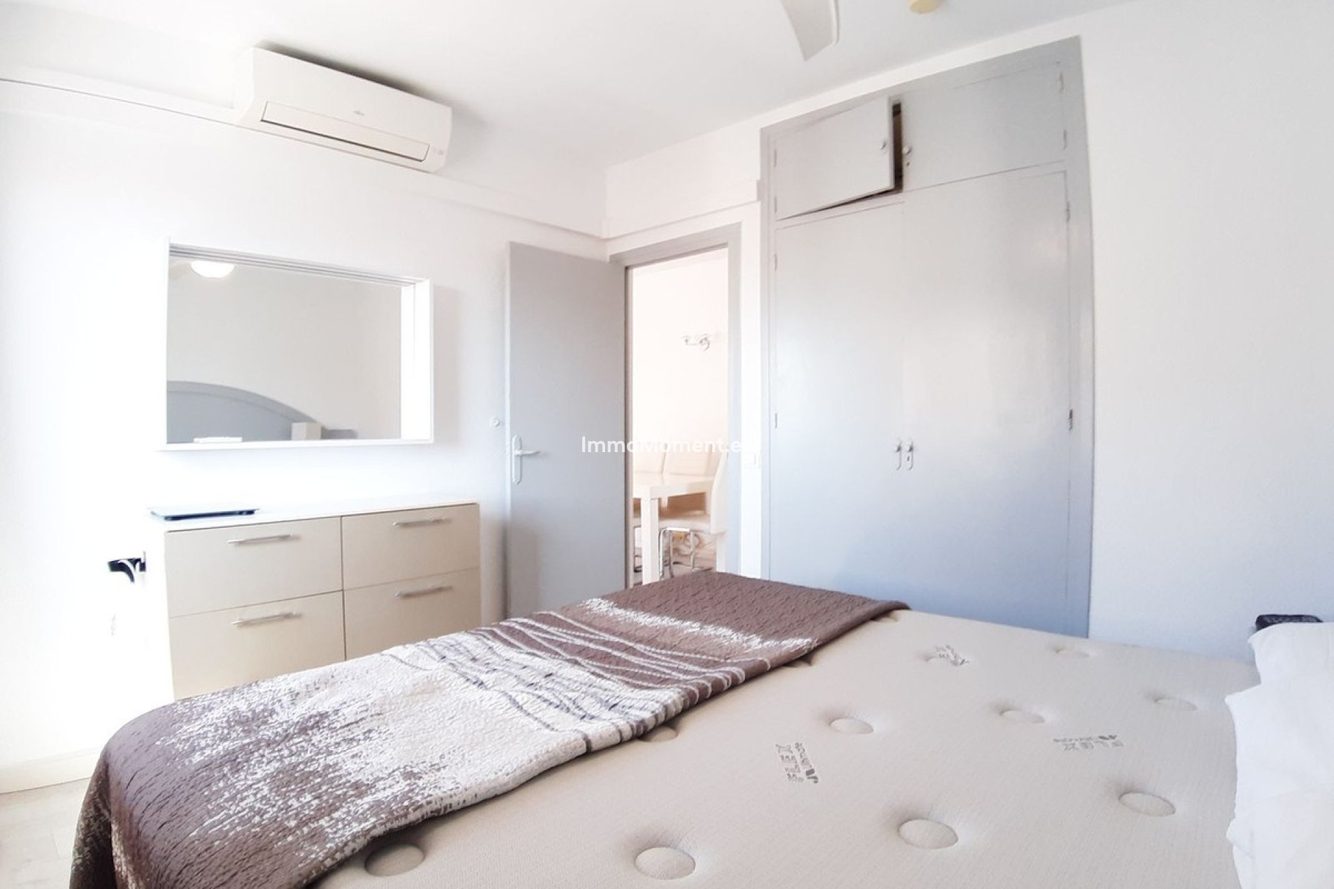 Resale - Apartment - Fuengirola - Fuengirola Centro