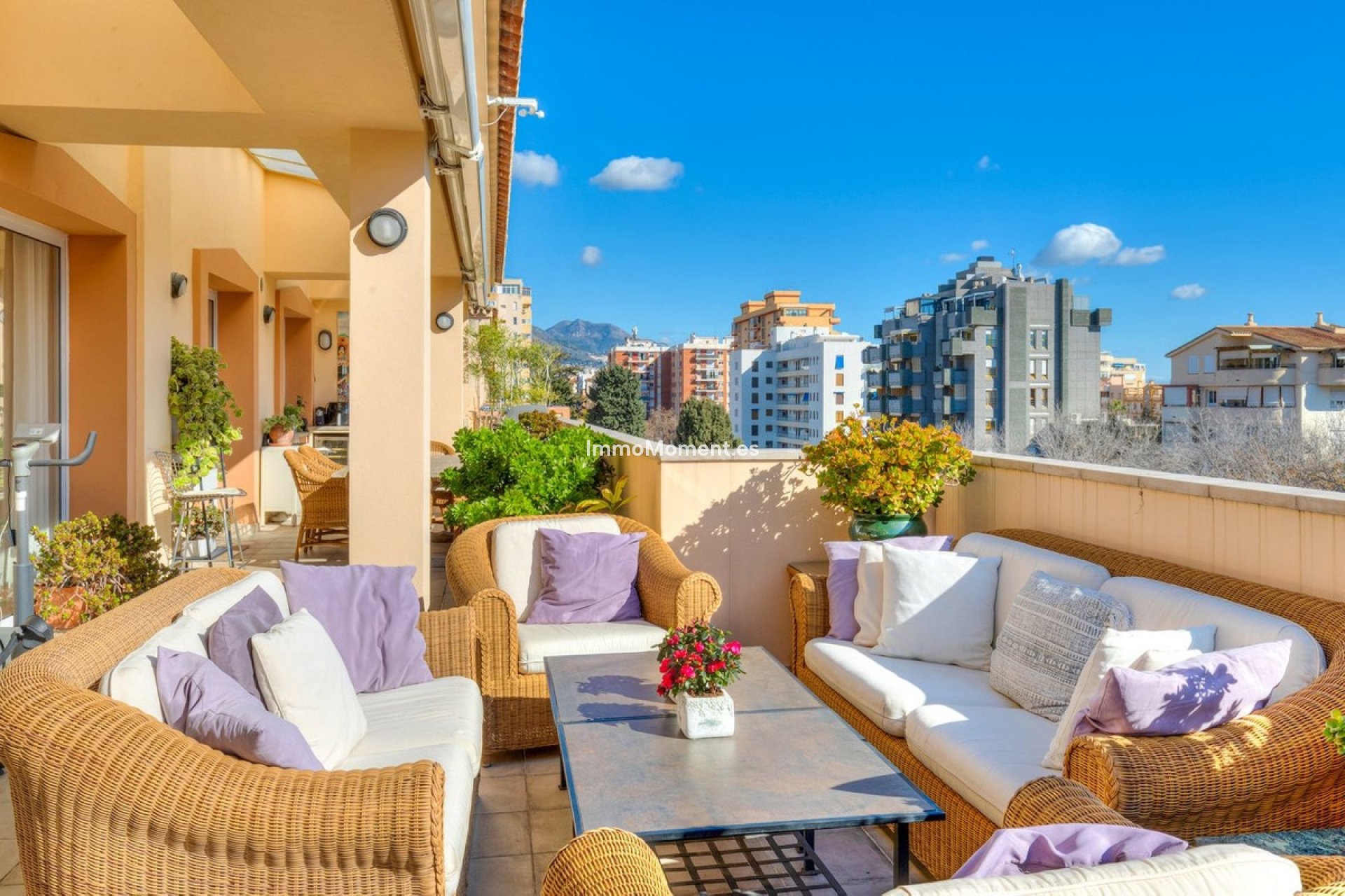 Resale - Apartment - Fuengirola - Fuengirola Centro