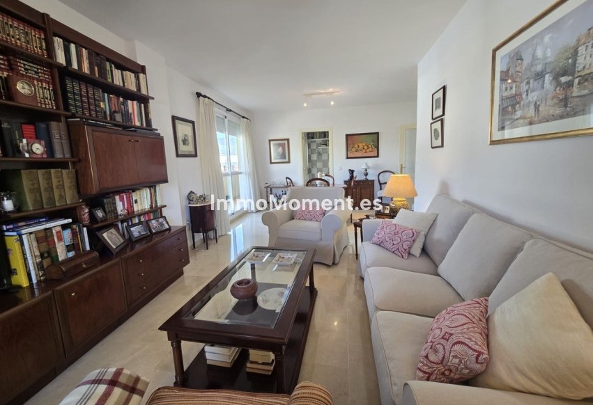 Resale - Apartment - Fuengirola - Fuengirola Centro