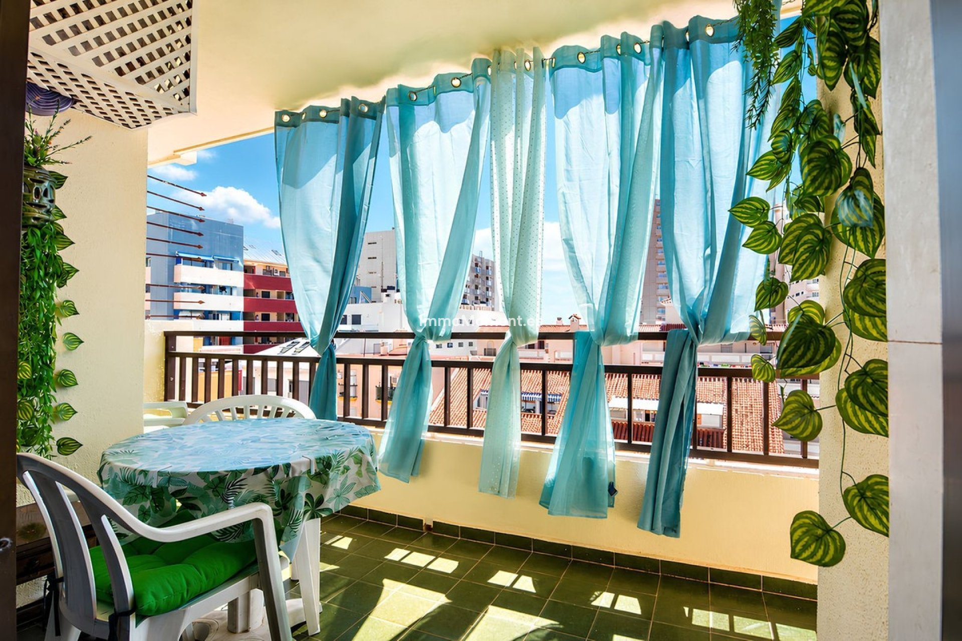Resale - Apartment - Fuengirola - Fuengirola Centro
