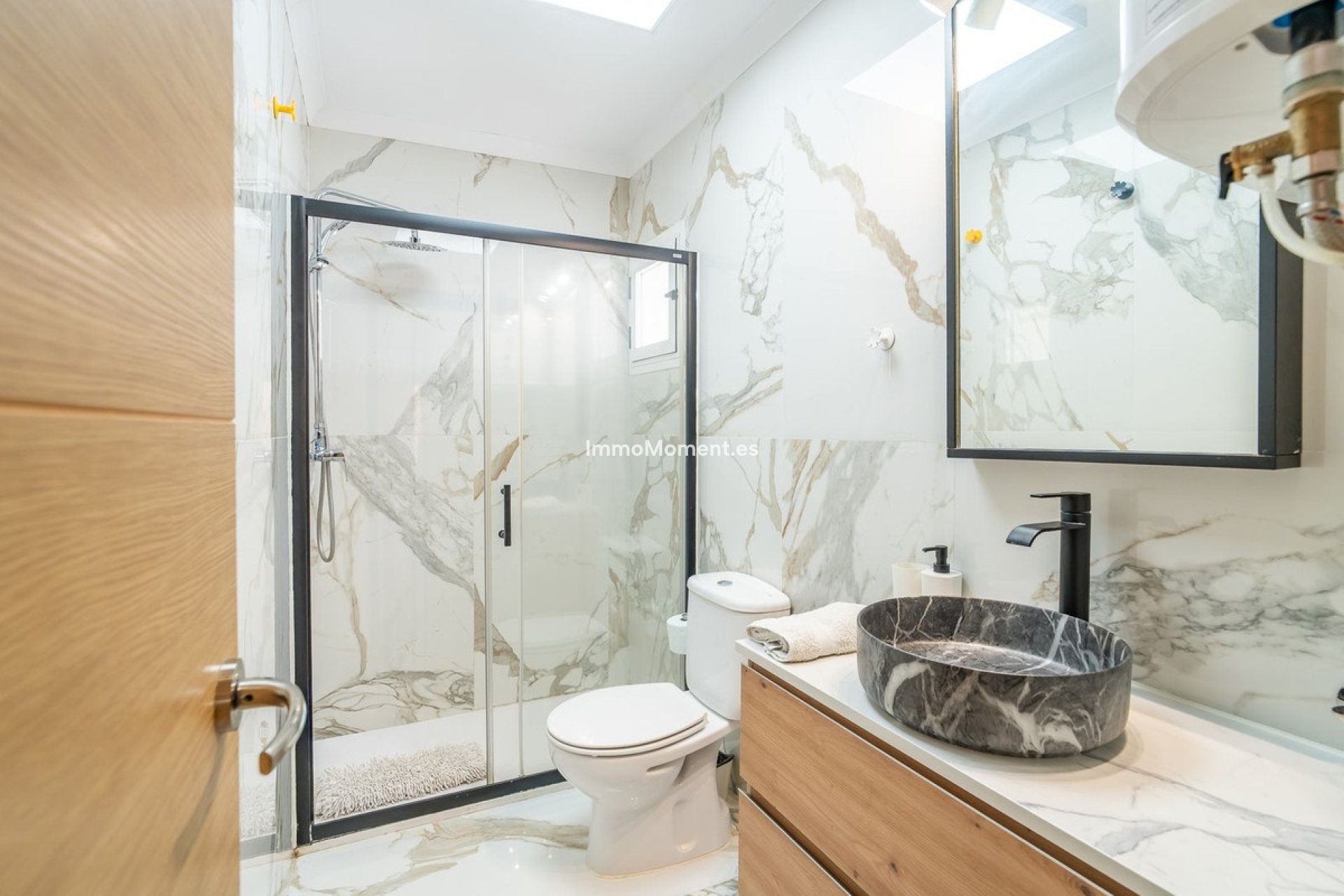 Resale - Apartment - Fuengirola - Fuengirola Centro