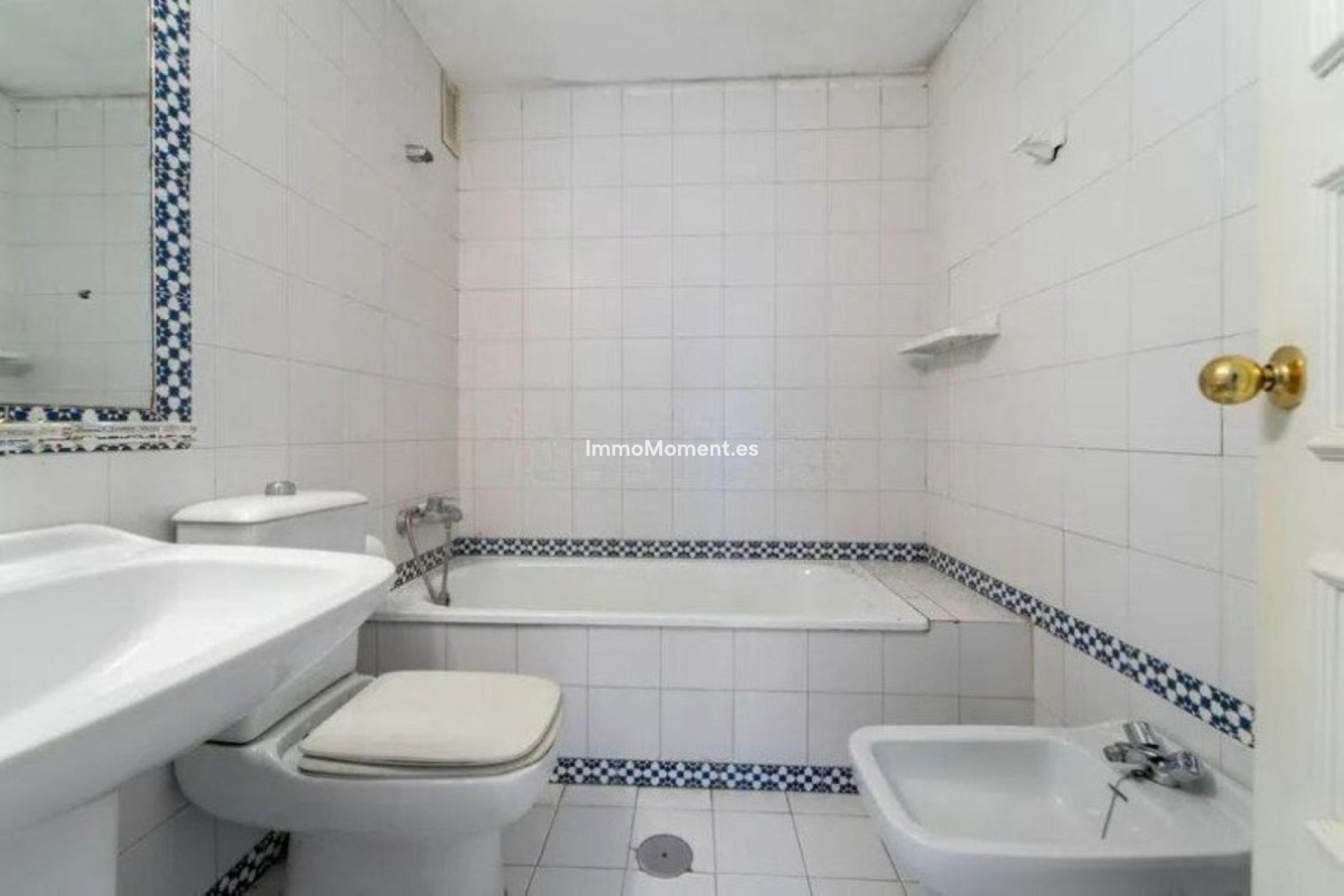 Resale - Apartment - Fuengirola - Fuengirola Centro