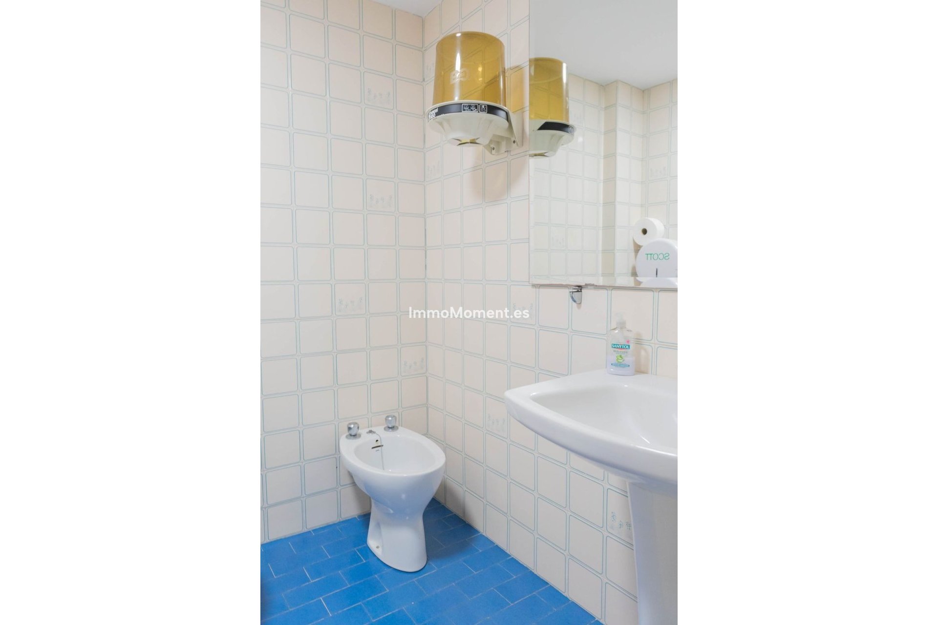 Resale - Apartment - Fuengirola - Fuengirola Centro
