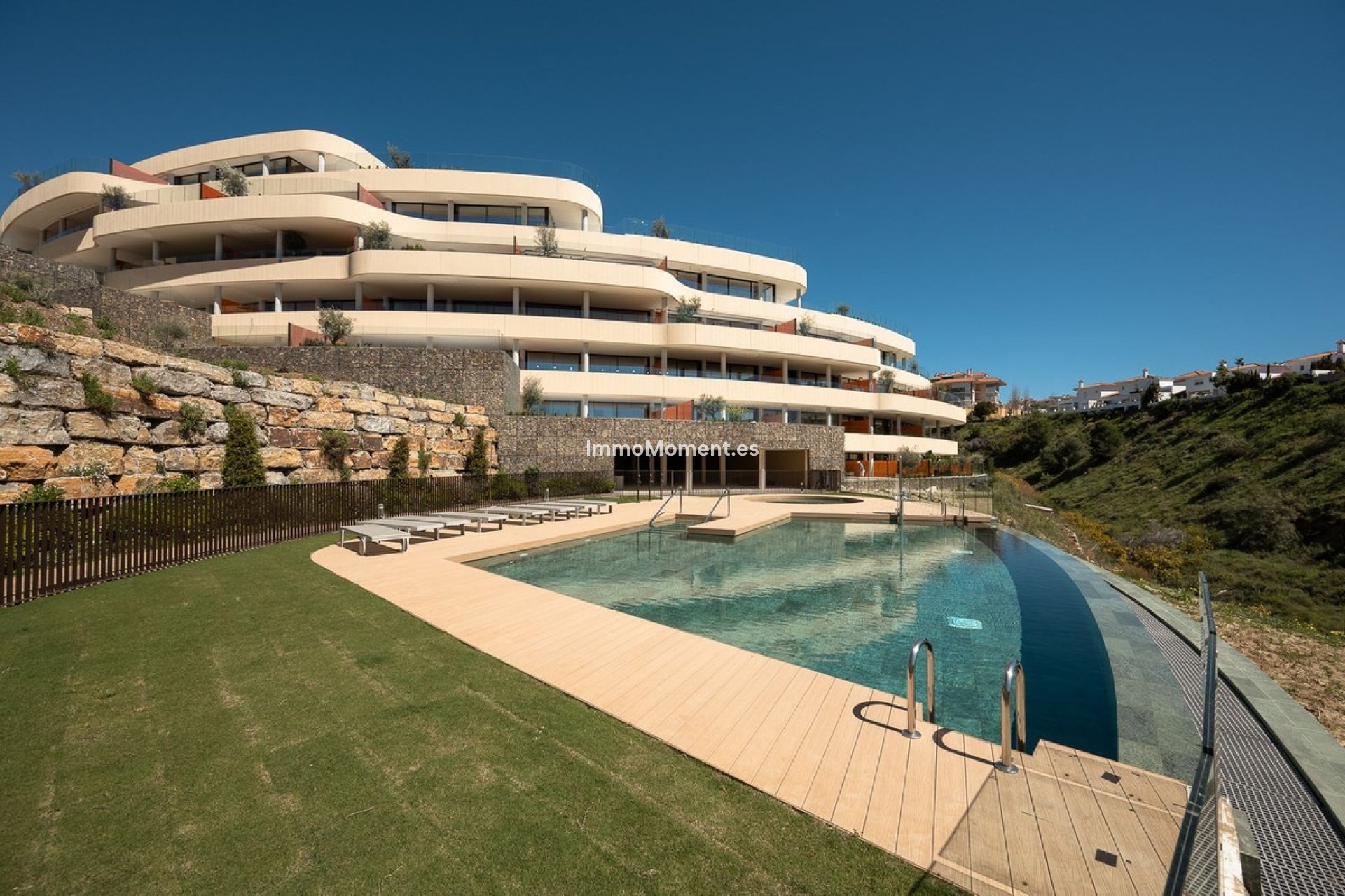Resale - Apartment - Fuengirola - Fuengirola Centro