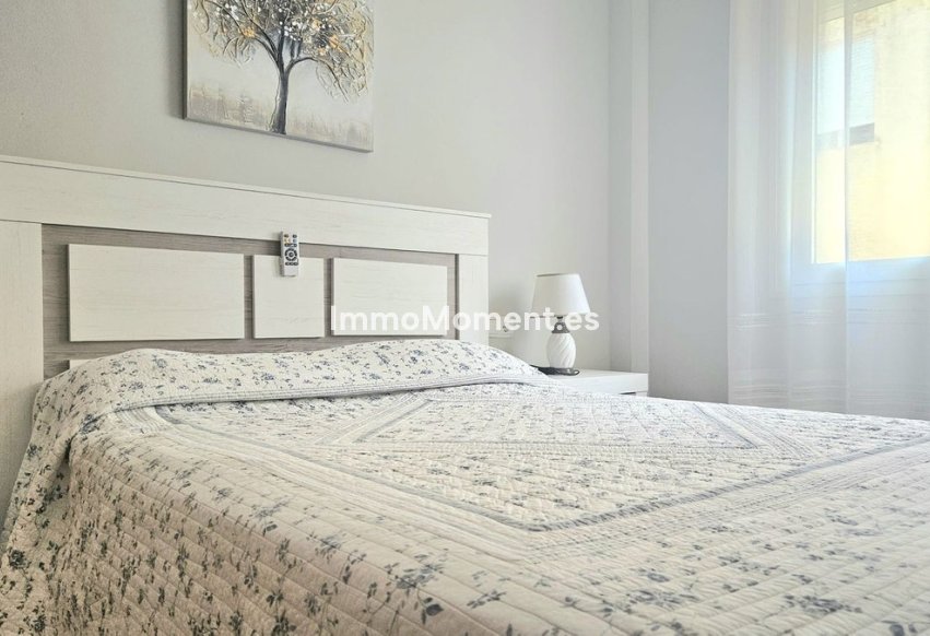 Resale - Apartment - Fuengirola - Fuengirola Centro
