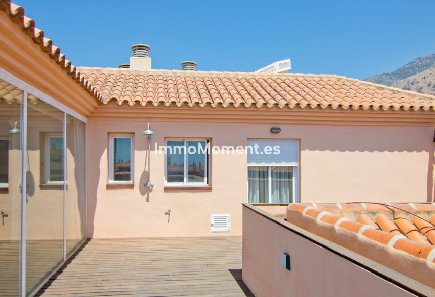 Resale - Apartment - Fuengirola - Fuengirola Centro