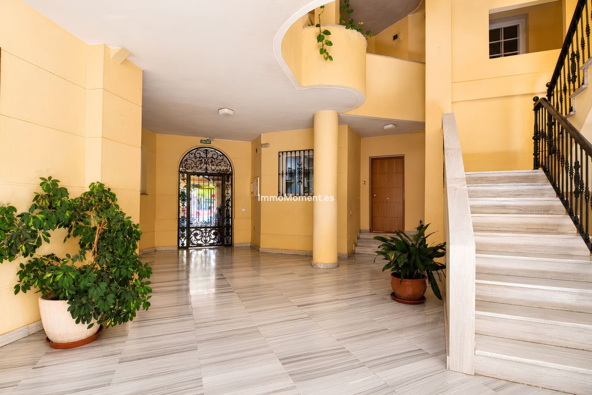 Resale - Apartment - Fuengirola - Fuengirola Centro