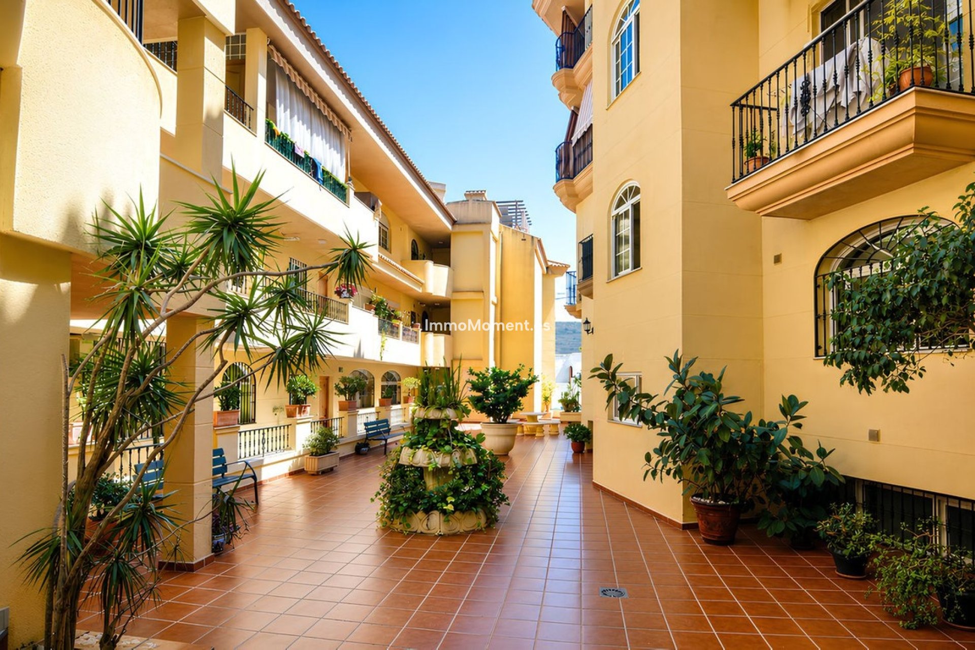 Resale - Apartment - Fuengirola - Fuengirola Centro