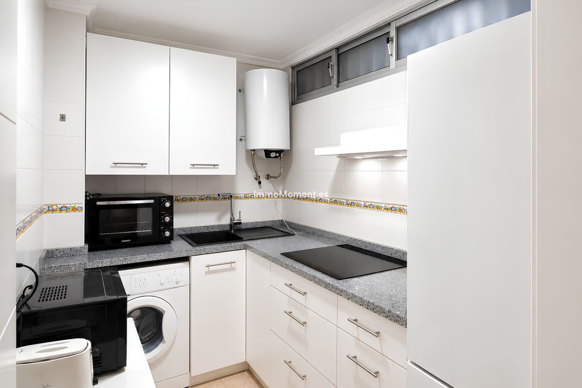 Resale - Apartment - Fuengirola - Fuengirola Centro