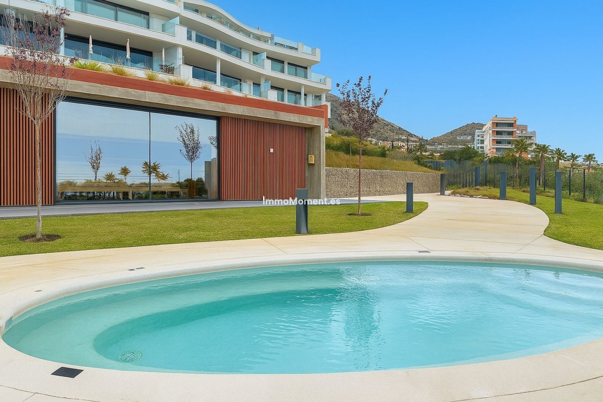 Resale - Apartment - Fuengirola - Higueron