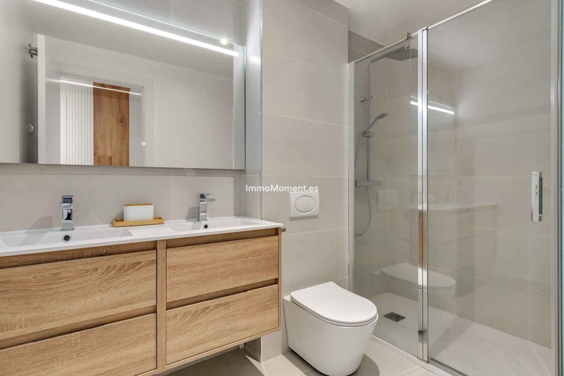 Resale - Apartment - Fuengirola - Higueron