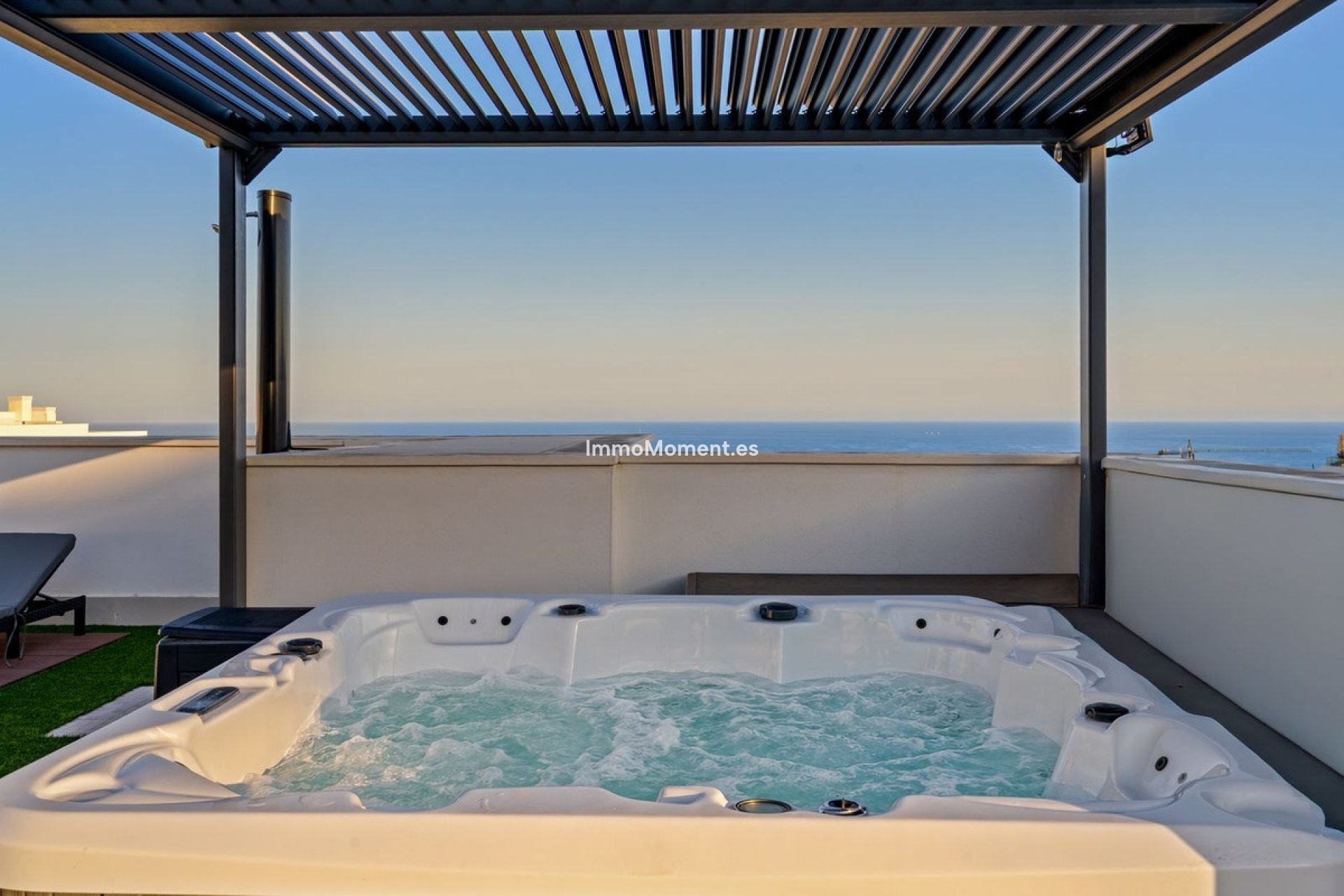 Resale - Apartment - Fuengirola - Higueron