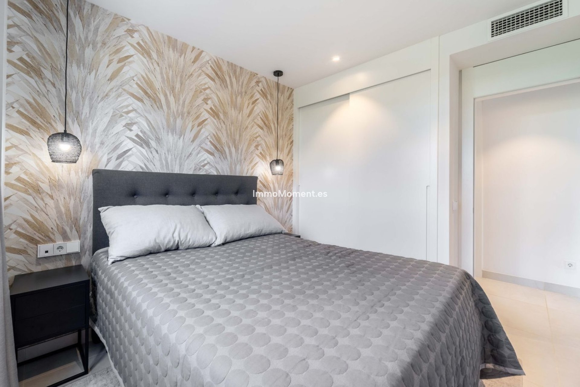 Resale - Apartment - Fuengirola - Higueron
