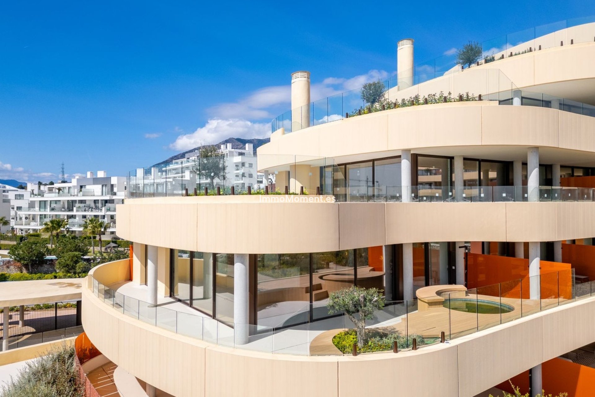 Resale - Apartment - Fuengirola - Higueron