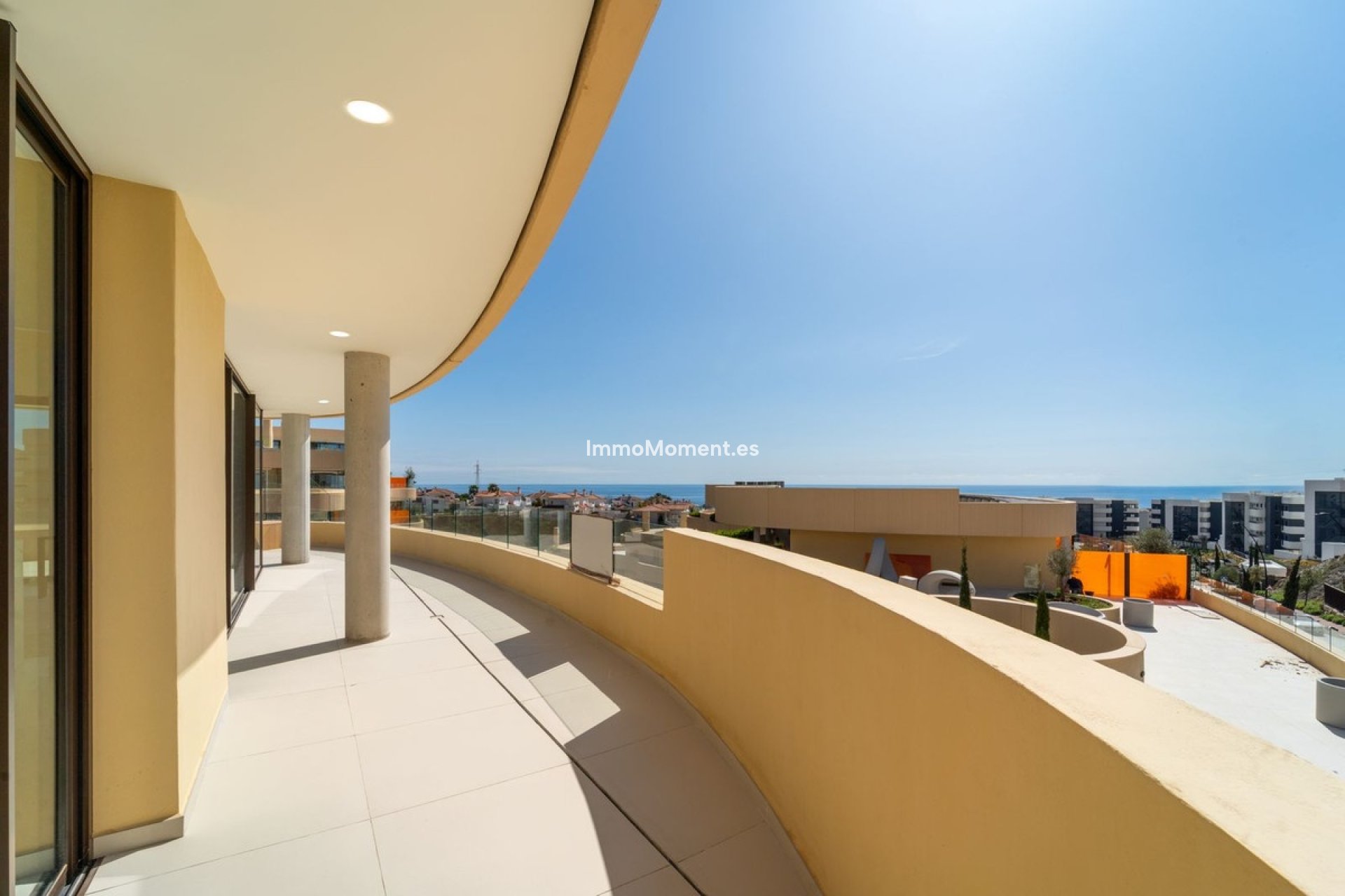 Resale - Apartment - Fuengirola - Higueron