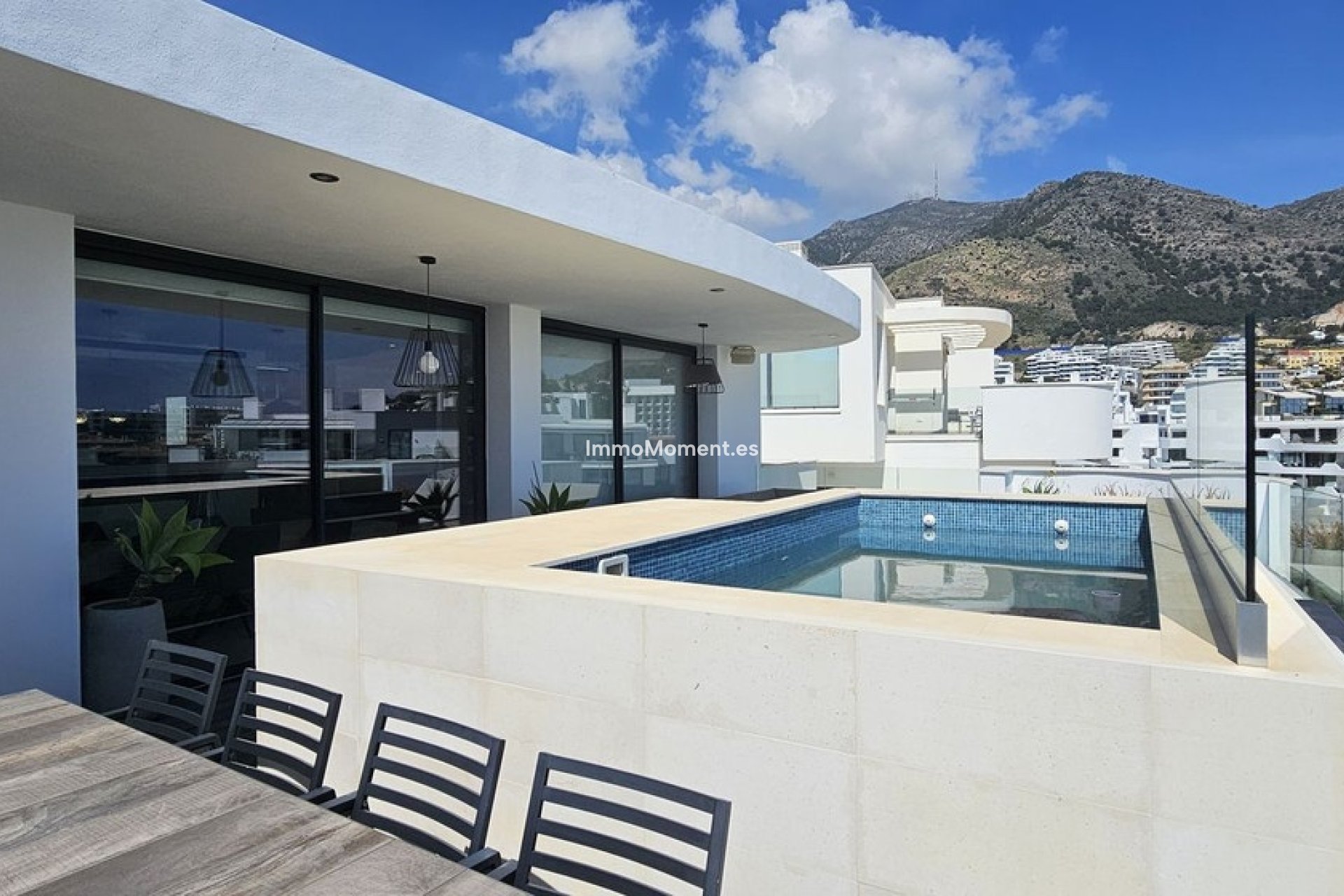 Resale - Apartment - Fuengirola - Higueron