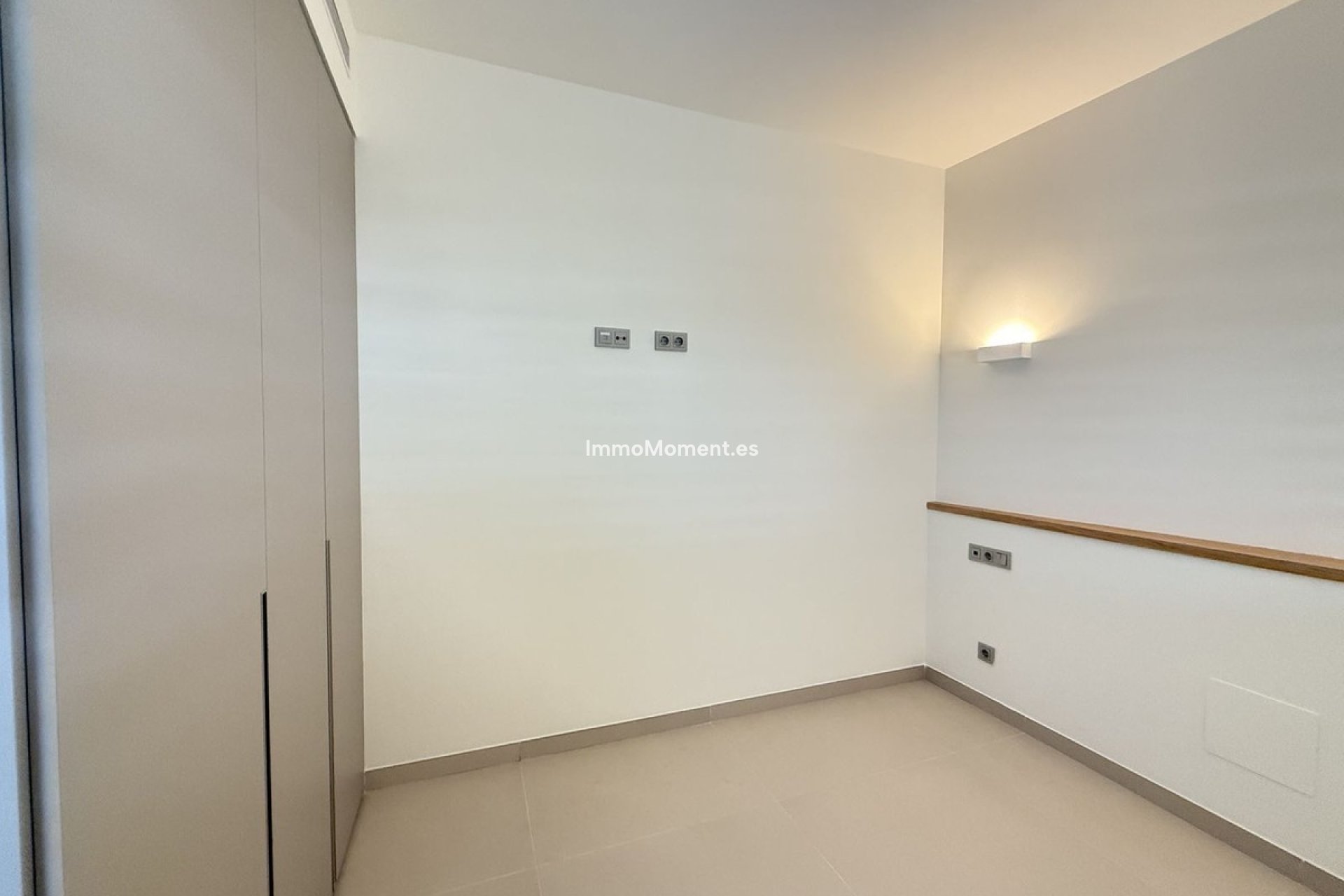 Resale - Apartment - Fuengirola - Higueron