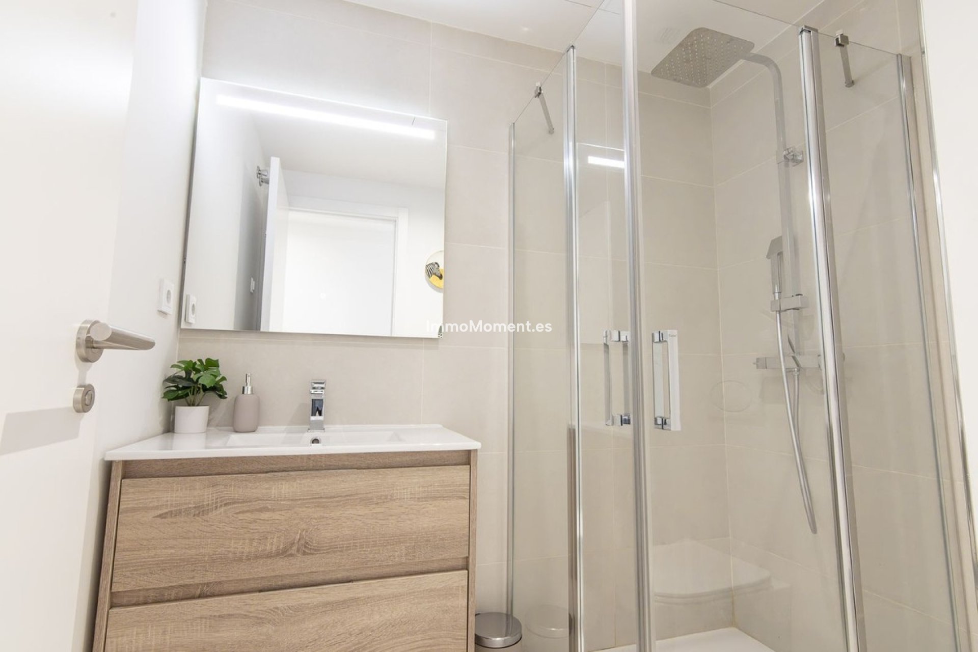 Resale - Apartment - Fuengirola - Higueron