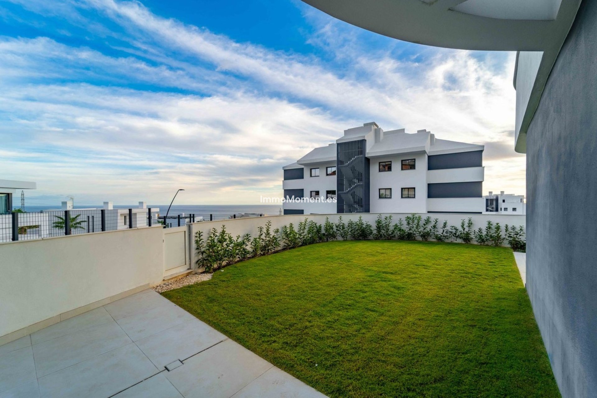 Resale - Apartment - Fuengirola - Higueron