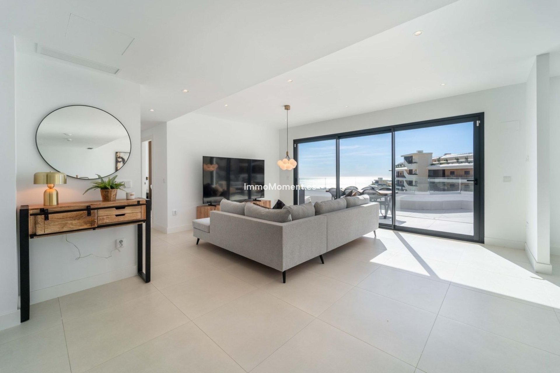 Resale - Apartment - Fuengirola - Higueron