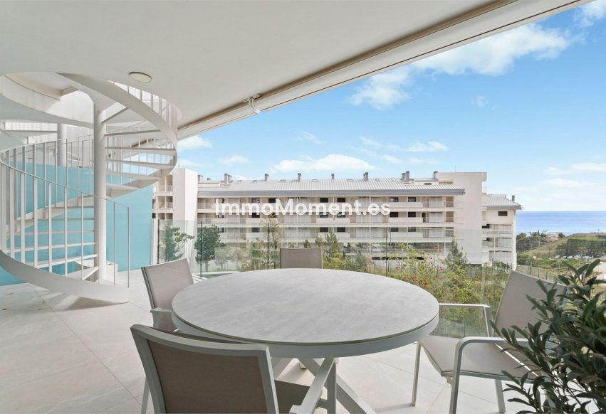 Resale - Apartment - Fuengirola - Higueron