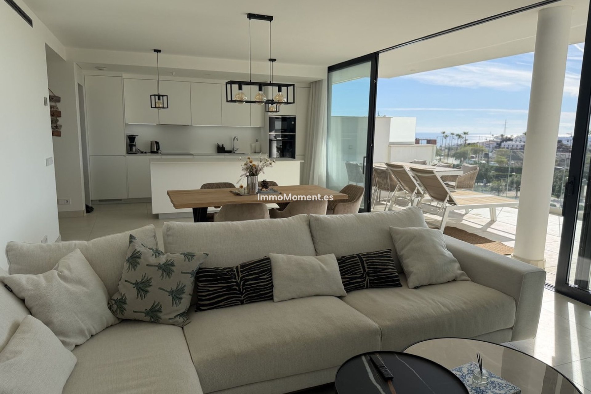 Resale - Apartment - Fuengirola - Higueron