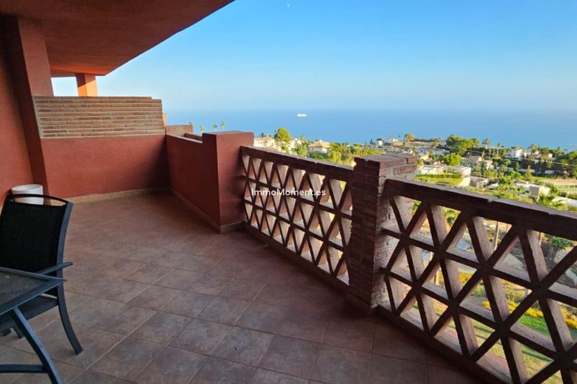 Resale - Apartment - Fuengirola - Higueron