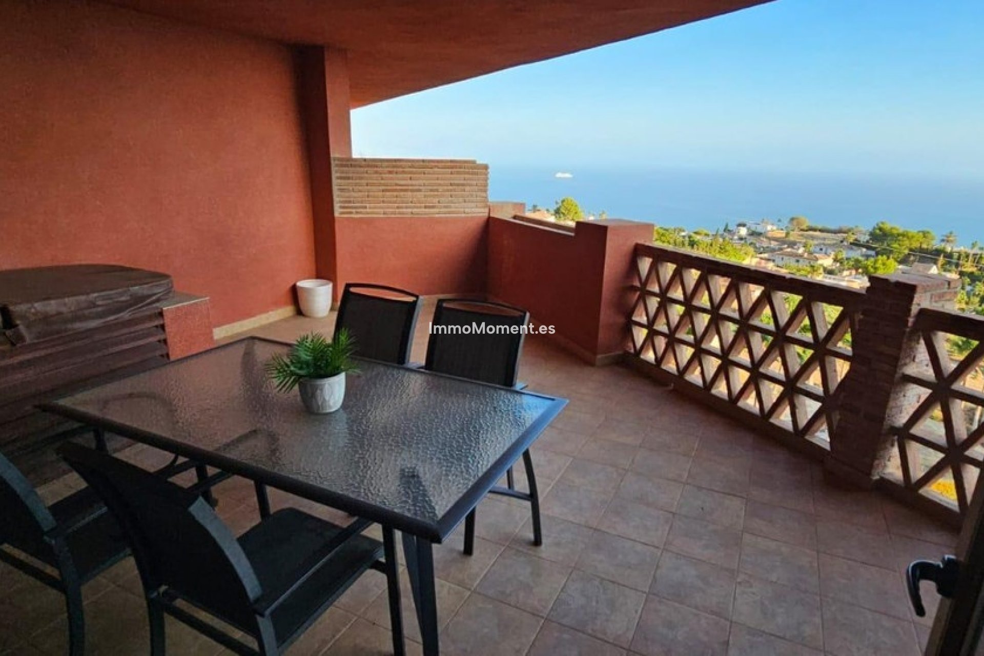 Resale - Apartment - Fuengirola - Higueron
