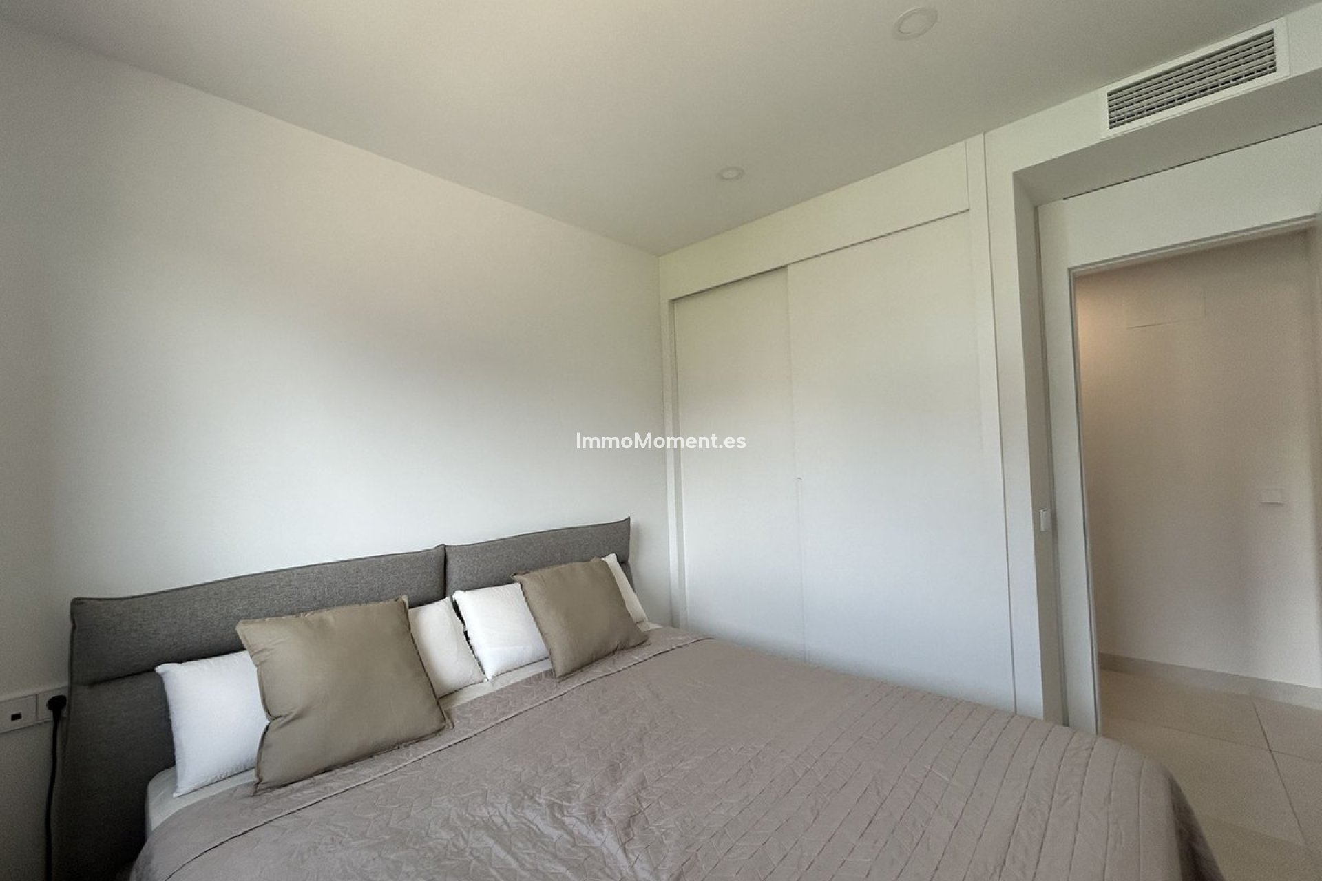 Resale - Apartment - Fuengirola - Higueron