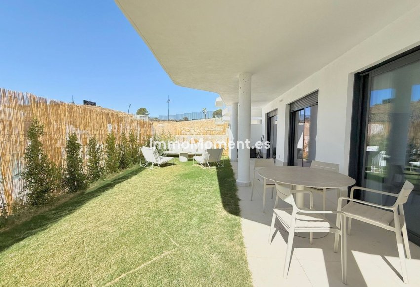 Resale - Apartment - Fuengirola - Higueron