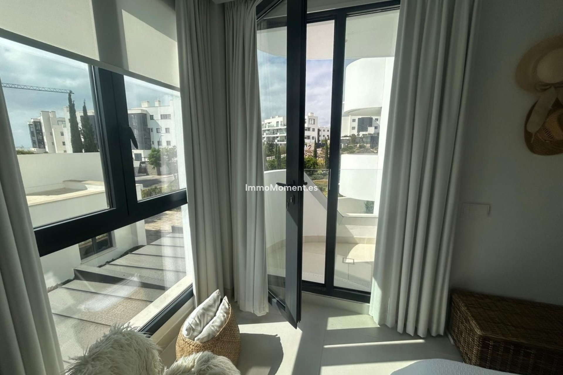 Resale - Apartment - Fuengirola - Higueron