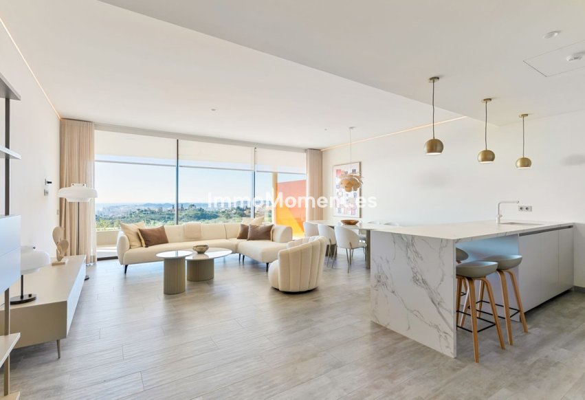 Resale - Apartment - Fuengirola - Higueron