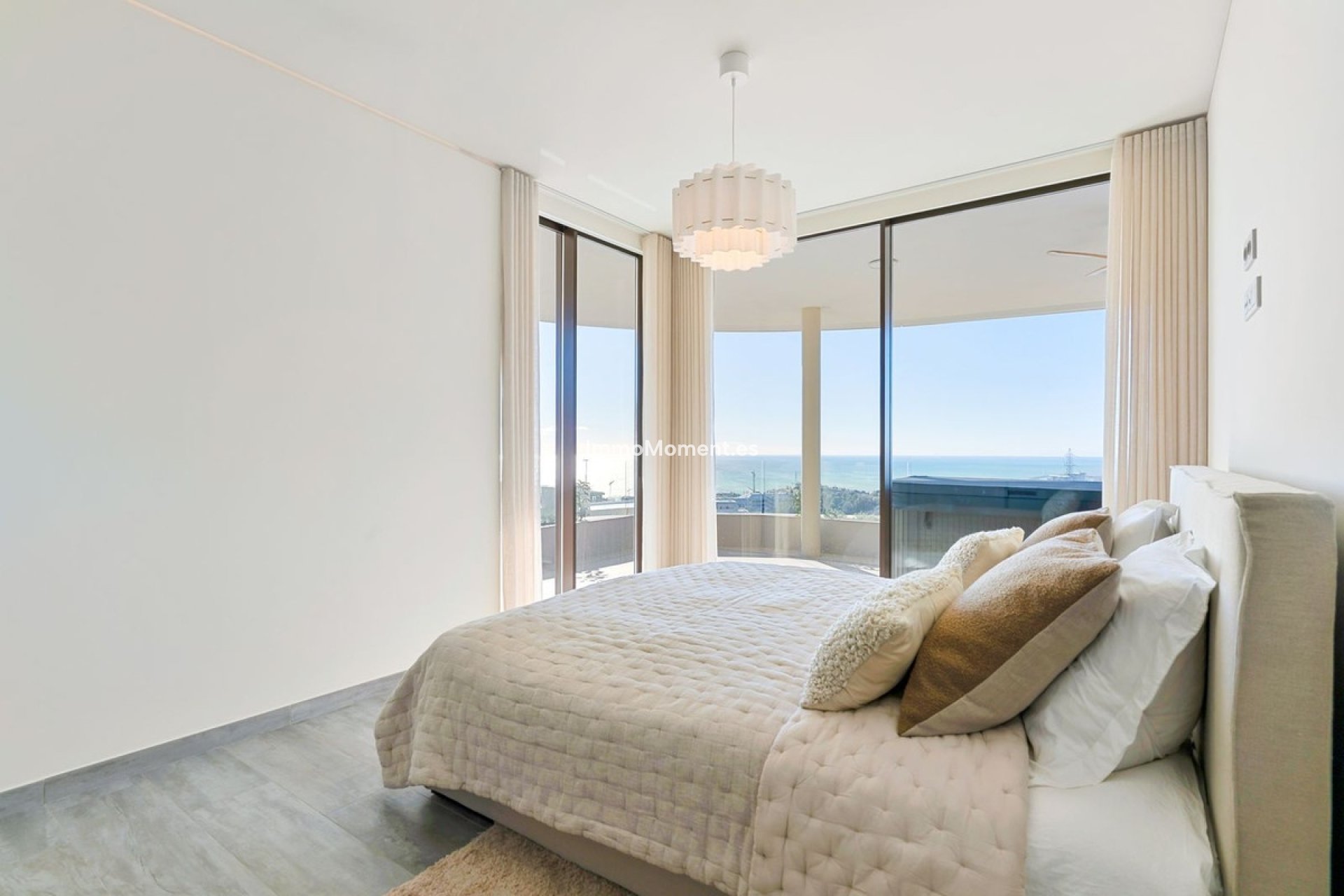 Resale - Apartment - Fuengirola - Higueron