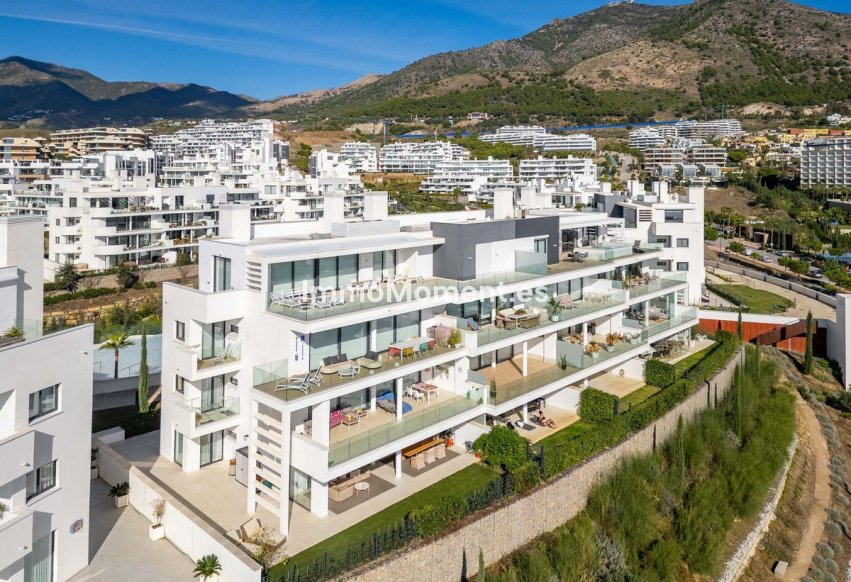 Resale - Apartment - Fuengirola - Higueron