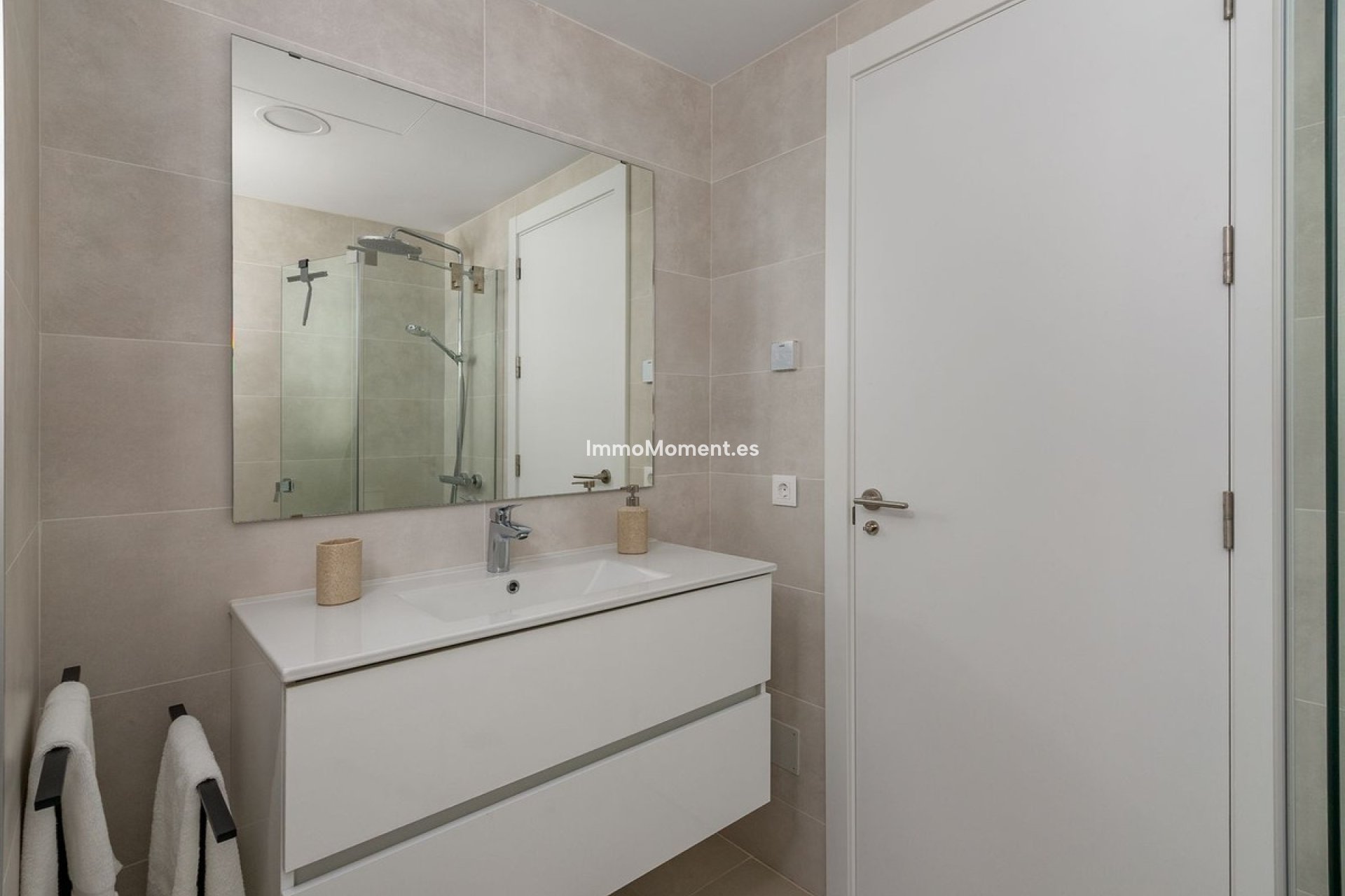 Resale - Apartment - Fuengirola - Higueron