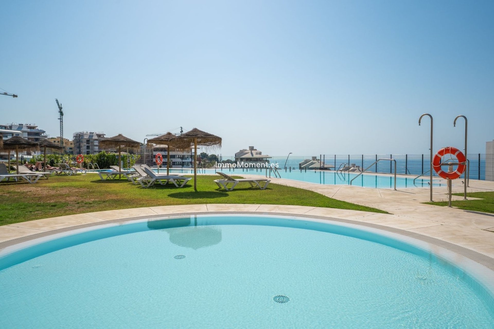 Resale - Apartment - Fuengirola - Higueron