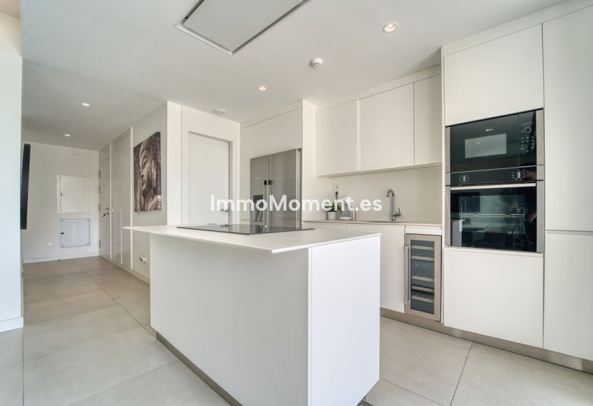 Resale - Apartment - Fuengirola - Higueron