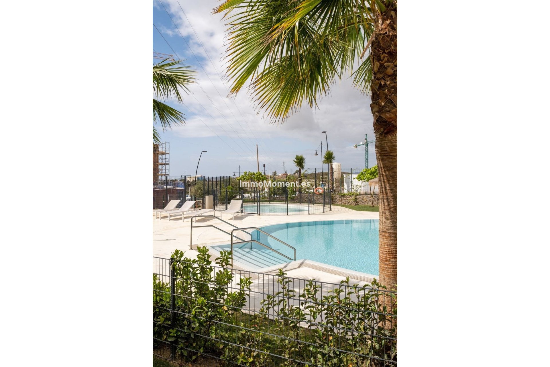 Resale - Apartment - Fuengirola - Higueron