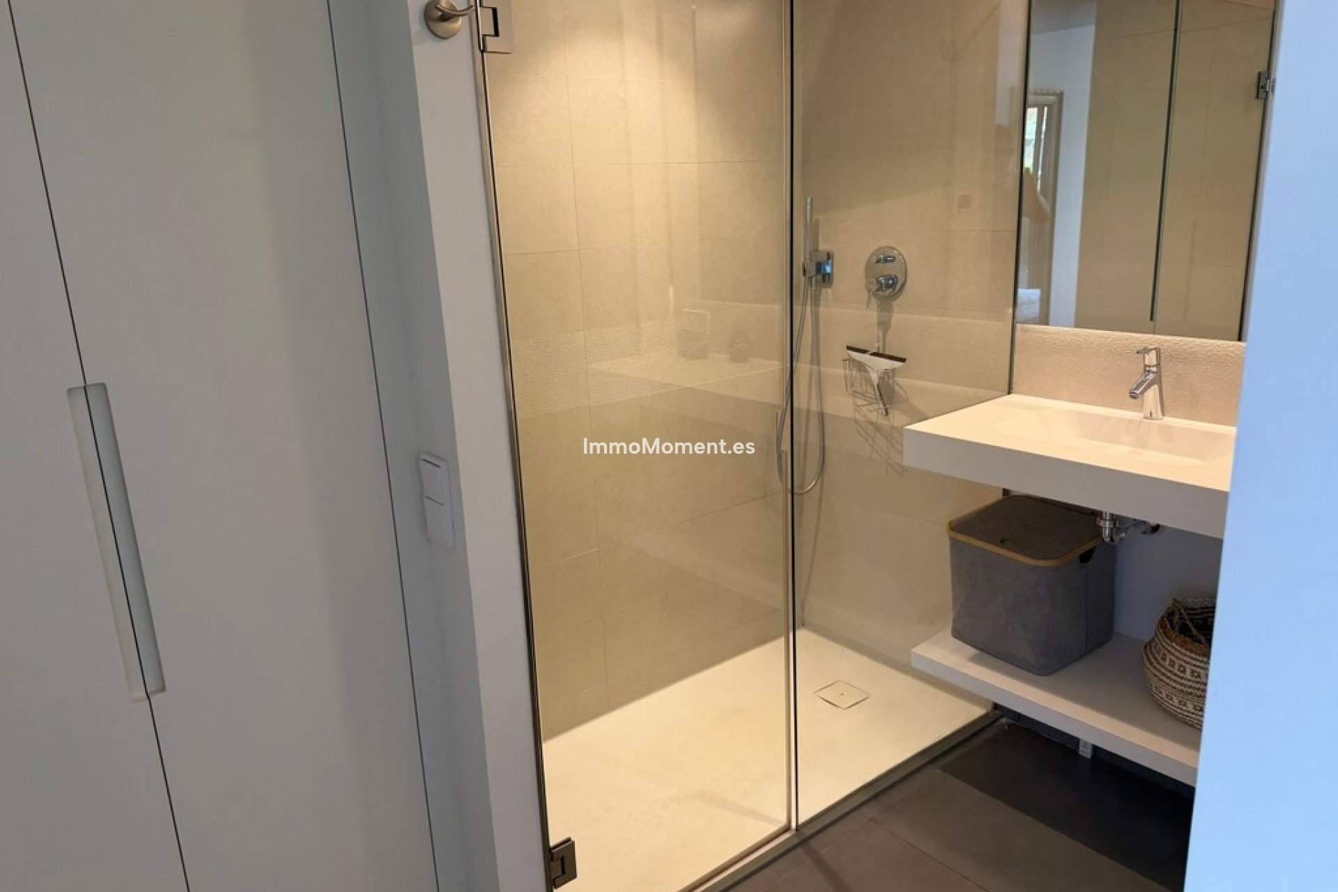 Resale - Apartment - Fuengirola - Higueron